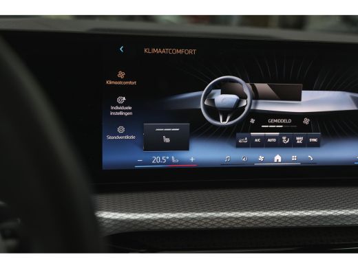 BMW 3 Serie Touring 320i M Sport Automaat / Panoramadak / Trekhaak / Sportstoelen / M Sportonderstel / Achter... ActivLease financial lease