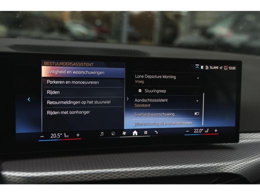 BMW 3 Serie Touring 320i M Sport Automaat / Panoramadak / Trekhaak / Sportstoelen / M Sportonderstel / Achter... ActivLease financial lease