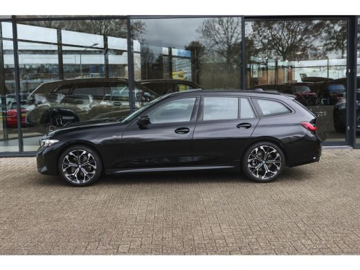 BMW 3 Serie Touring 320i M Sport Automaat / Panoramadak / Trekhaak / Sportstoelen / M Sportonderstel / Achter... ActivLease financial lease