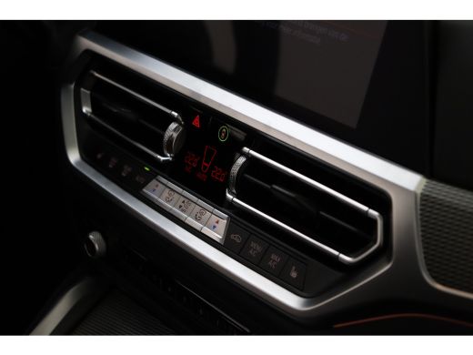 BMW 4 Serie Coup&eacute; 430i High Executive M Sport Automaat / Schuif-kanteldak / M Adaptief onderstel / Laserlight... ActivLease financial lease