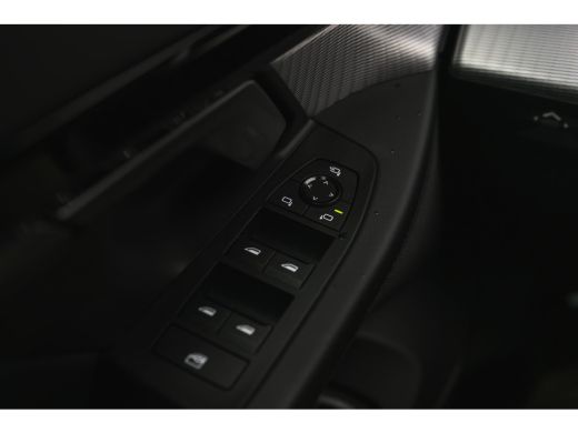 BMW 5 Serie Touring 530e M Sport Automaat / Panoramadak / Trekhaak / Achteruitrijcamera / M Sportonderstel / ... ActivLease financial lease