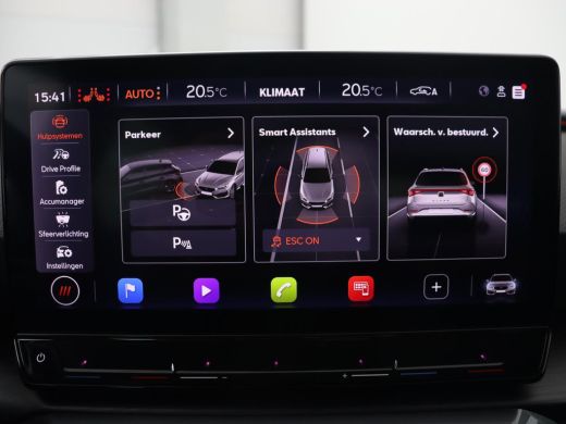 CUPRA Leon 1.4 eHybrid | Stoelverwarming | Carplay | Camera | Navigatie | Sfeerverlichting | Stuurverwarming... ActivLease financial lease