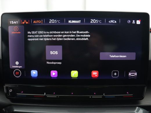 CUPRA Leon 1.4 eHybrid | Stoelverwarming | Carplay | Camera | Navigatie | Sfeerverlichting | Stuurverwarming... ActivLease financial lease