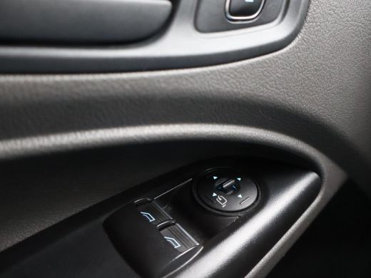 Ford Transit Connect 1.5 ECOBLUE 120 PK AUT. L2H1 + CAMERA | TREKHAAK | APPLE CARPLAY | STOELVERWARMING ActivLease financial lease