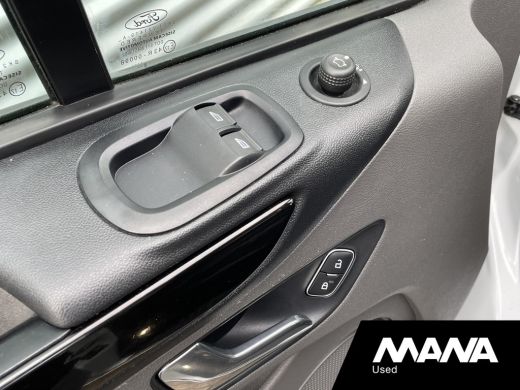 Ford Transit Custom 280 2.0 TDCI L1H1 Limited DC LM velgen Trekhaak Cruise Camera ActivLease financial lease