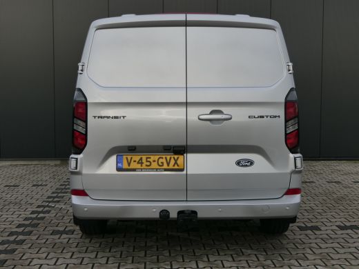 Ford Transit Custom 320 2.0 TDCI 136pk Automaat L2H1 Limited DC Dubbele Cabine | Trekhaak | 6-Persoons ! | Stoelverwa... ActivLease financial lease