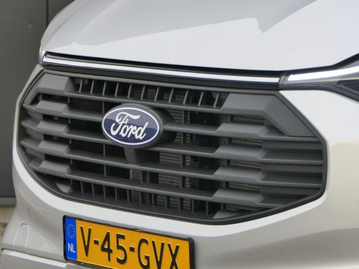 Ford Transit Custom 320 2.0 TDCI 136pk Automaat L2H1 Limited DC Dubbele Cabine | Trekhaak | 6-Persoons ! | Stoelverwa... ActivLease financial lease