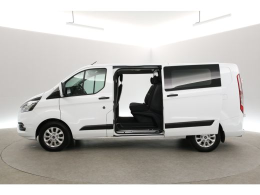 Ford Transit Custom 340 2.0 TDCI L2H1 | DC | Aut. | Airco | Cruise | Camera | 2xSchuifdeur | Carplay | Navi | Trekh. ... ActivLease financial lease
