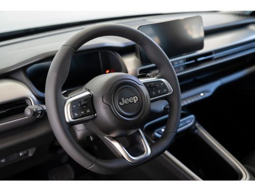 Jeep Avenger 1.2 e-Hybrid Summit | Navigatie | Camera | Keyless | El. Achterklep | Stoelverwarming | Climate C... ActivLease financial lease