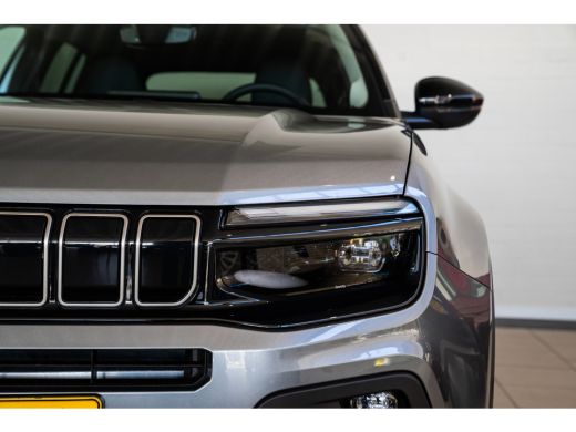 Jeep Avenger 1.2 e-Hybrid Summit | Navigatie | Camera | Keyless | El. Achterklep | Stoelverwarming | Climate C... ActivLease financial lease