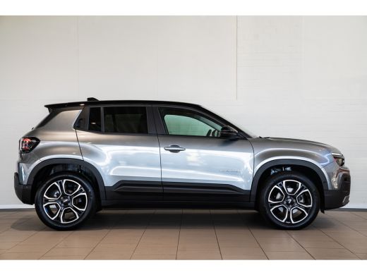 Jeep Avenger 1.2 e-Hybrid Summit | Navigatie | Camera | Keyless | El. Achterklep | Stoelverwarming | Climate C... ActivLease financial lease