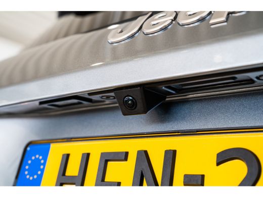 Jeep Avenger 1.2 e-Hybrid Summit | Navigatie | Camera | Keyless | El. Achterklep | Stoelverwarming | Climate C... ActivLease financial lease