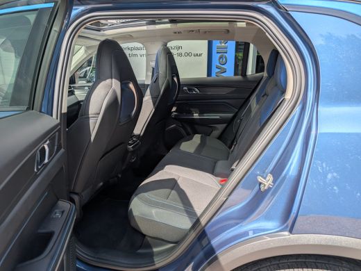 Lynk & Co 01 1.5 262PK Plug-in Hybrid Alarmsysteem | Apple Carplay/Android Auto|telefoonintegratie premium | C... ActivLease financial lease