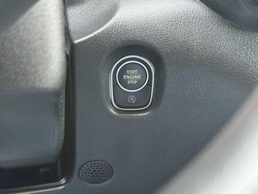 Mercedes-Benz Vito 116 CDI 164 PK 9G-TRONIC SELECT / FACELIFT / L2H1 / CAMERA / NAVI / AIRCO / CRUISE / BLIND SPOT /... ActivLease financial lease