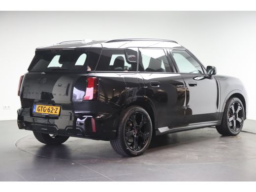 Mini Countryman E / John Cooper Works / Pakket S / 19" John Cooper Works Runway Spoke Black ActivLease financial lease
