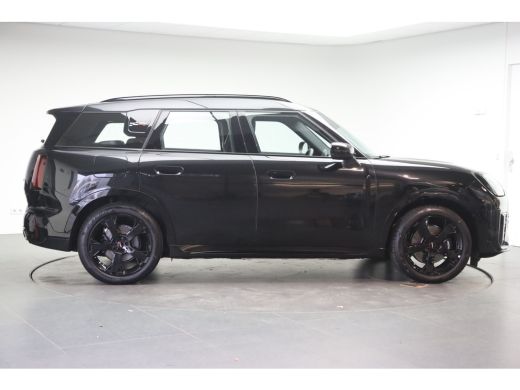 Mini Countryman E / John Cooper Works / Pakket S / 19" John Cooper Works Runway Spoke Black ActivLease financial lease