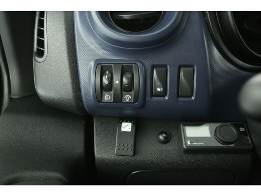 Opel Vivaro 1.6 CDTI L1H1 | Airco | Cruise | Camera | Navi | Parkeersens. ActivLease financial lease