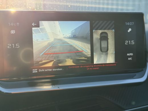 Peugeot 208 GT Pack Alcantara Sportstoelen | Stoeverwarming | Panorama dak | Cruise Control | Airco | NAVI Fu... ActivLease financial lease