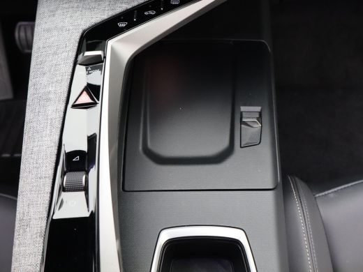 Peugeot 3008 1.2 Hybrid 136 Allure | Achteruitrijcamera | Apple Carplay/Android Auto|telefoonintegratie premiu... ActivLease financial lease