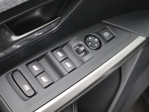 Peugeot 3008 1.2 Hybrid 136 Allure | Achteruitrijcamera | Apple Carplay/Android Auto|telefoonintegratie premiu... ActivLease financial lease