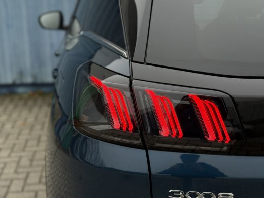 Peugeot 3008 1.6 HYbrid 225 GT | Achteruitrijcamera | Cruise control adaptief met Stop&Go | DAB ontvanger ActivLease financial lease