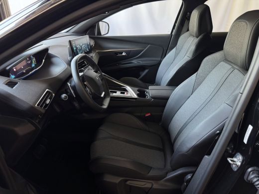 Peugeot 3008 1.6 HYBRID PHEV ALLURE PACK CARPLAY NAVI CAMERA BLINDSPOT Plug in Hybrid phev ActivLease financial lease