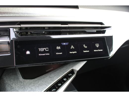 Peugeot e-3008 Allure Avantage 210 73 kWh | Automaat | Navigatie | Camera | Fase 3 laden | BTW | 2025 | 2.000km | ActivLease financial lease