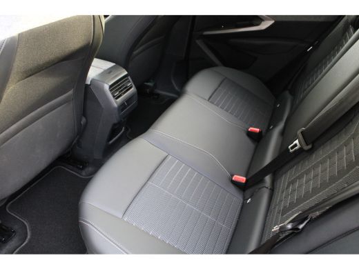 Peugeot e-3008 Allure Avantage 210 73 kWh | Automaat | Navigatie | Camera | Fase 3 laden | BTW | 2025 | 2.000km | ActivLease financial lease