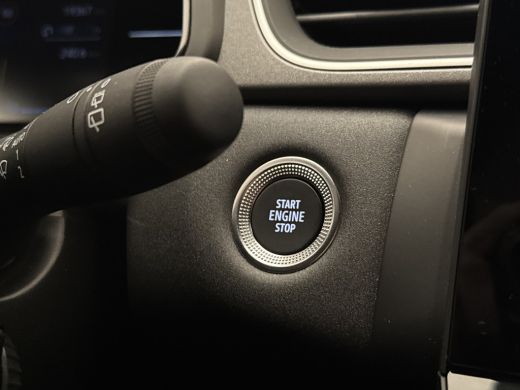 Renault Captur 1.6 E-Tech full hybrid 145 evolution Camera | Groot Scherm | 18" Lichtmetaal | Parkeersensoren | ... ActivLease financial lease