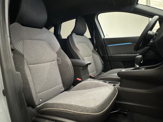 Renault Captur 1.6 E-Tech full hybrid 145 evolution Camera | Groot Scherm | 18" Lichtmetaal | Parkeersensoren | ... ActivLease financial lease