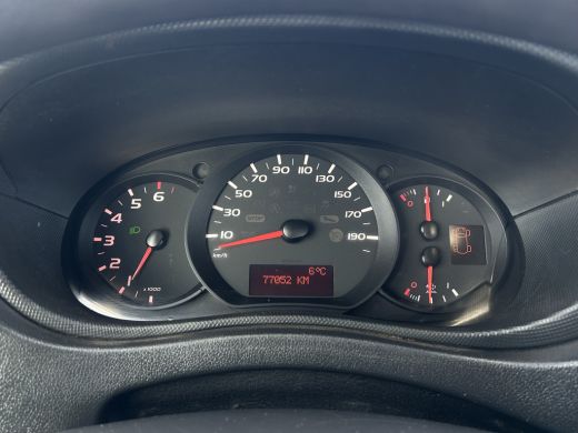 Renault Master T35 2.3 dCi 131 PK / L4H1 / 1e EIG / 5 METER LAADBAK / 3 TONS TREKHAAK / 77.052 KM !! / AIRCO / C... ActivLease financial lease