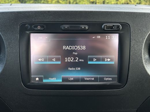 Renault Master T35 2.3 dCi 131 PK / L4H1 / 1e EIG / 5 METER LAADBAK / 3 TONS TREKHAAK / 77.052 KM !! / AIRCO / C... ActivLease financial lease