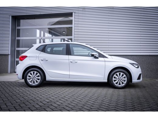 Seat Ibiza 1.0 EcoTSI Style | Airco | Cruise control | DAB ontvanger ActivLease financial lease