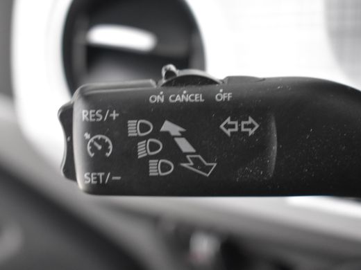 Seat Mii electric 83pk | Cruise control | Parkeersensoren achter | Stoelverwarming | Airco automatisch | D... ActivLease financial lease