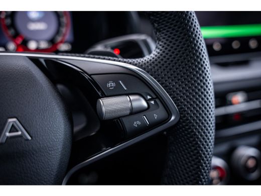 Skoda Kodiaq 1.5 TSI PHEV Sportline Business | Lichtmetalen velgen 20" | Trekhaak uitklapbaar | Verlichte gril... ActivLease financial lease