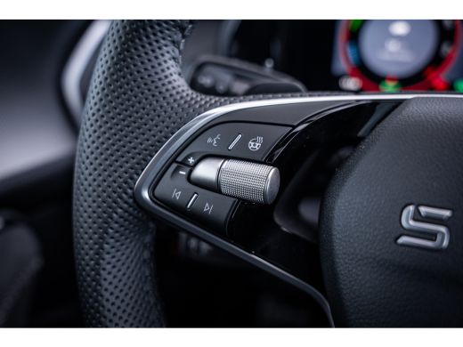 Skoda Kodiaq 1.5 TSI PHEV Sportline Business | Lichtmetalen velgen 20" | Trekhaak uitklapbaar | Verlichte gril... ActivLease financial lease