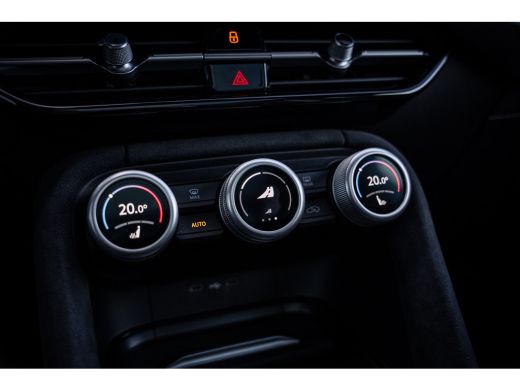 Skoda Kodiaq 1.5 TSI PHEV Sportline Business | Lichtmetalen velgen 20" | Trekhaak uitklapbaar | Verlichte gril... ActivLease financial lease