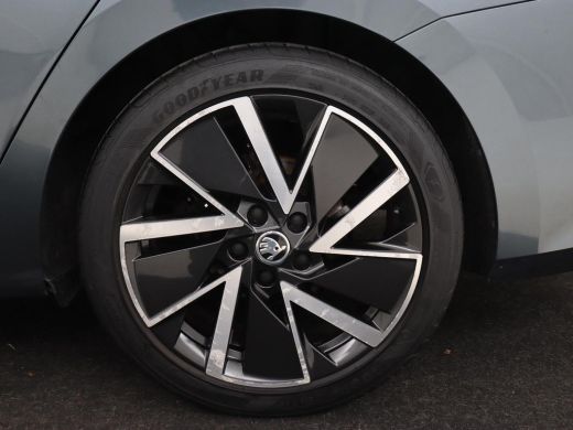 Skoda Octavia 1.0 e-TSI Sport | Trekhaak | Carplay | Navigatie | Sportstoelen | Full LED | 18'' | Parkeerhulp |... ActivLease financial lease