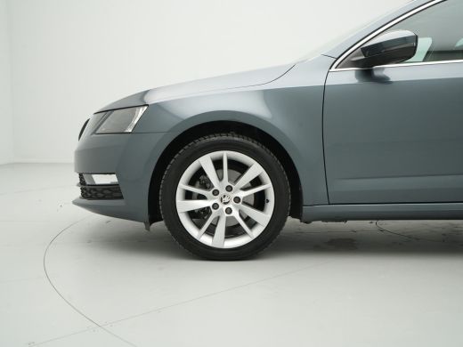 Skoda Octavia Combi 1.0 TSI 115pk Greentech Business Edition Navigatie Stoelverwarming Clima Carplay 311 ActivLease financial lease