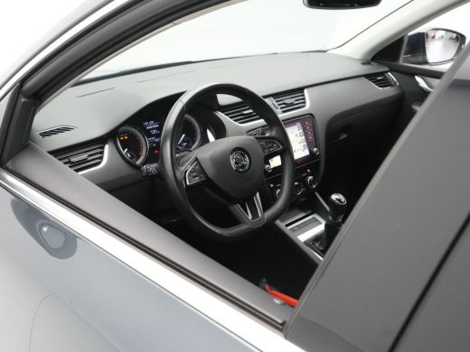 Skoda Octavia Combi 1.0 TSI 115pk Greentech Business Edition Navigatie Stoelverwarming Clima Carplay 311 ActivLease financial lease