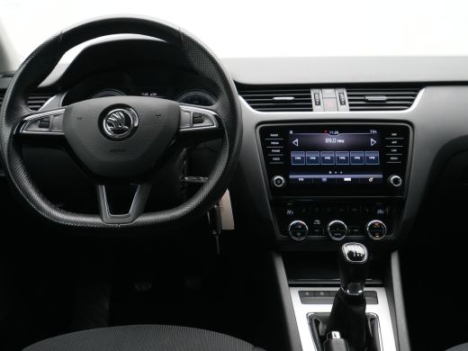 Skoda Octavia Combi 1.0 TSI 115pk Greentech Business Edition Navigatie Stoelverwarming Clima Carplay 311 ActivLease financial lease