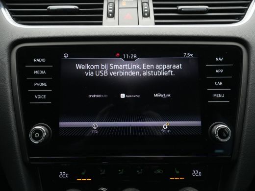 Skoda Octavia Combi 1.0 TSI 115pk Greentech Business Edition Navigatie Stoelverwarming Clima Carplay 311 ActivLease financial lease