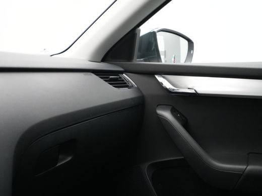 Skoda Octavia Combi 1.0 TSI 115pk Greentech Business Edition Navigatie Stoelverwarming Clima Carplay 311 ActivLease financial lease