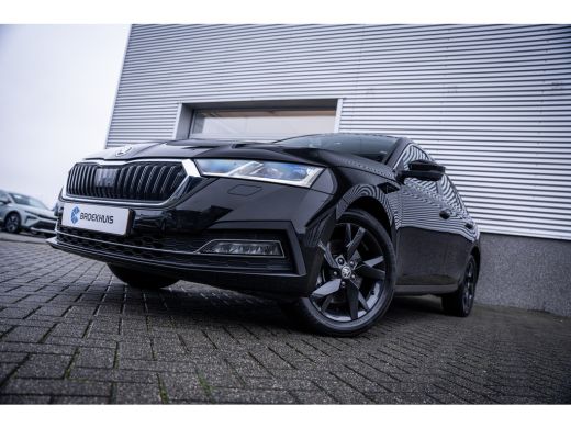 Skoda Octavia Combi 1.4 TSI iV PHEV Business Edition Plus | Cruise control adaptief | LED koplampen | Voorstoel... ActivLease financial lease