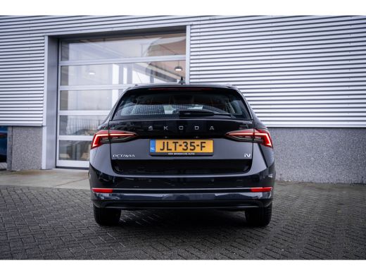 Skoda Octavia Combi 1.4 TSI iV PHEV Business Edition Plus | Cruise control adaptief | LED koplampen | Voorstoel... ActivLease financial lease
