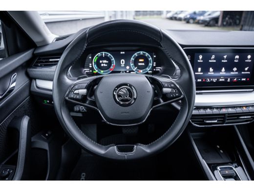 Skoda Octavia Combi 1.4 TSI iV PHEV Business Edition Plus | Cruise control adaptief | LED koplampen | Voorstoel... ActivLease financial lease