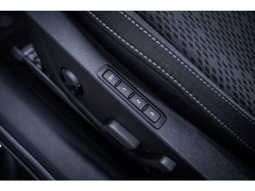 Skoda Octavia Combi 1.4 TSI iV PHEV Business Edition Plus | Cruise control adaptief | LED koplampen | Voorstoel... ActivLease financial lease