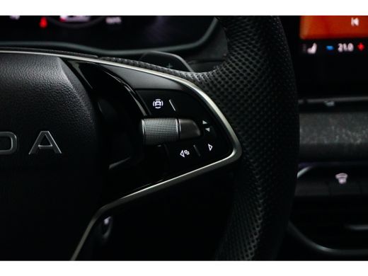 Skoda Octavia Combi 1.5 TSI MHEV 110PK Selection | TREKHAAK | CAMERA ACHTER | ELEKTR. KOFFERBAKKLEP | ADAPT. CR... ActivLease financial lease