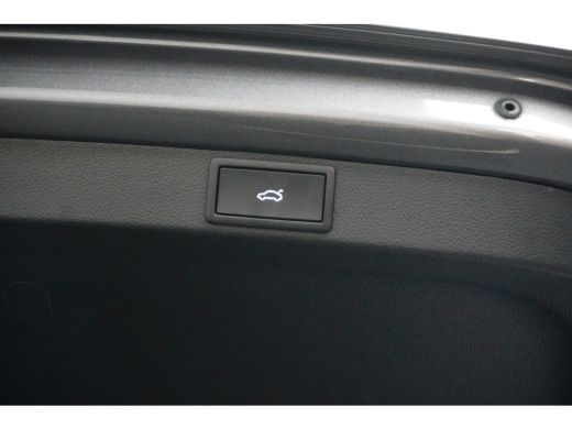 Skoda Octavia Combi 1.5 TSI MHEV 110PK Selection | TREKHAAK | CAMERA ACHTER | ELEKTR. KOFFERBAKKLEP | ADAPT. CR... ActivLease financial lease