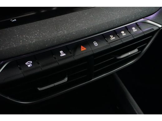 Skoda Octavia Combi 1.5 TSI MHEV 110PK Selection | TREKHAAK | CAMERA ACHTER | ELEKTR. KOFFERBAKKLEP | ADAPT. CR... ActivLease financial lease